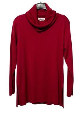 EXCLUSIVELY MISOOK Red Knit Turtleneck L